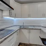 Heated Pool Stylish 3 Bedrm Cristianos Lägenhet