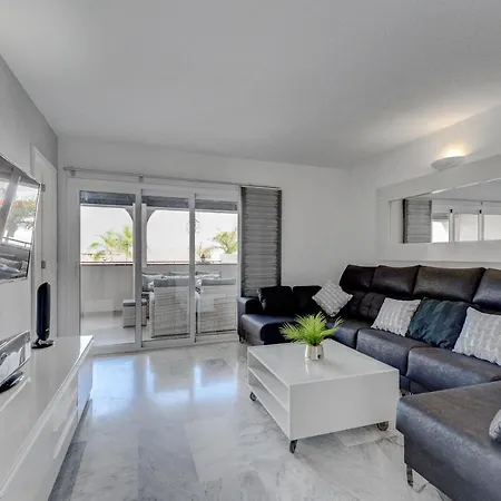 Heated Pool Stylish 3 Bedrm Cristianos Apartmán