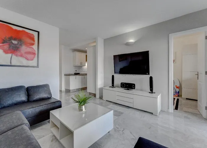 Heated Pool Stylish 3 Bedrm Cristianos 公寓 洛斯克里斯蒂亚诺斯